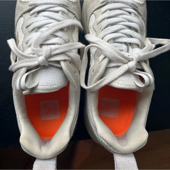 Veja White and Tan Women's Sneakers - Picture 7 of 13